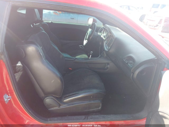 42366157 :رقم المزاد ، 2C3CDZDJ4FH869217 vin ، 2015 Dodge Challenger Srt 392 مزاد بيع