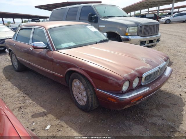 1998 JAGUAR XJ8 SAJKX624XWC820876 Photo 0