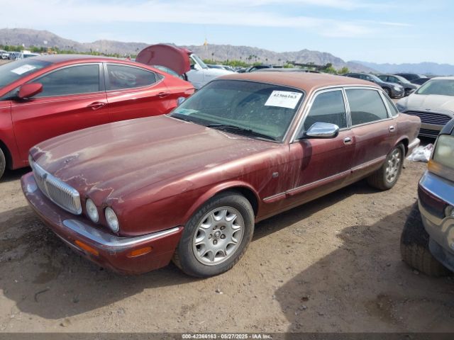 1998 JAGUAR XJ8 SAJKX624XWC820876 Photo 1