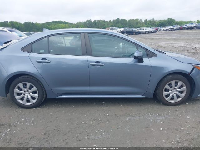 5YFEPMAE1MP219953 Toyota COROLLA LE