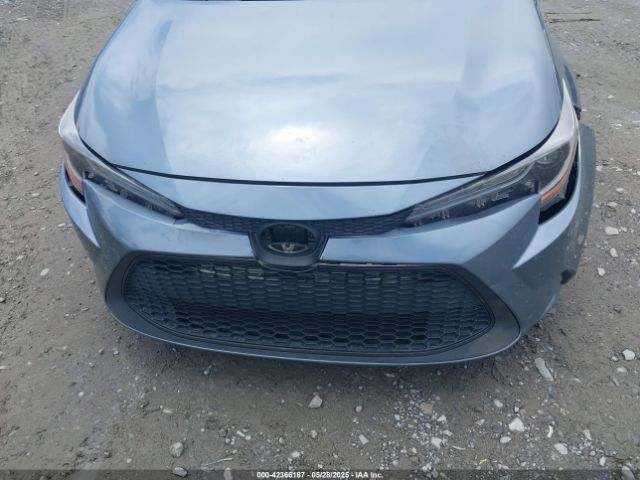5YFEPMAE1MP219953 Toyota COROLLA LE
