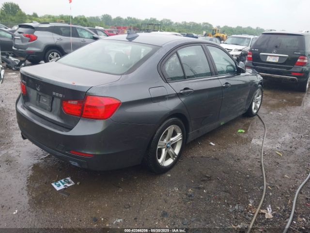 2015 BMW 328I WBA3B3C56FF548474 Photo 3