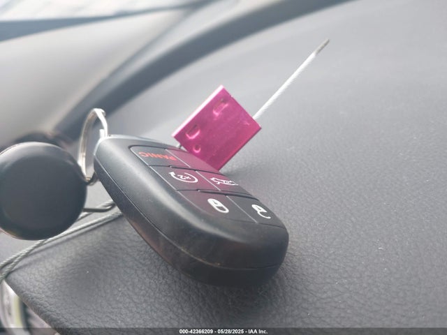 Chrysler 2015 2015 1C3CCCAB3FN533997 Image 11