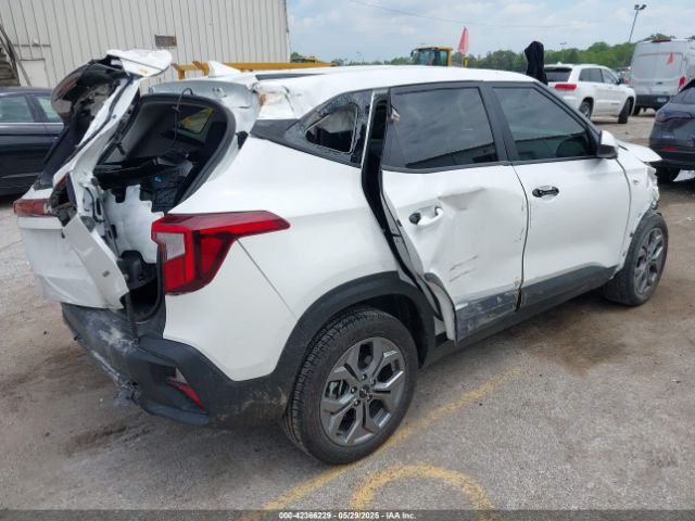 2024 KIA SELTOS KNDEPCAA2R7482131 Photo 3