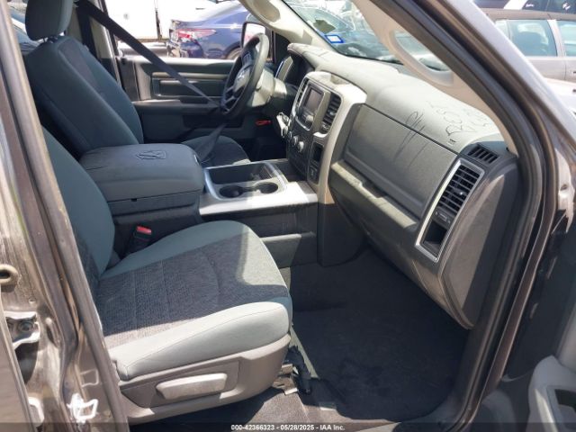 1C6RR6GG4HS682665 RAM 1500 Slt  4x2 6'4 Box
