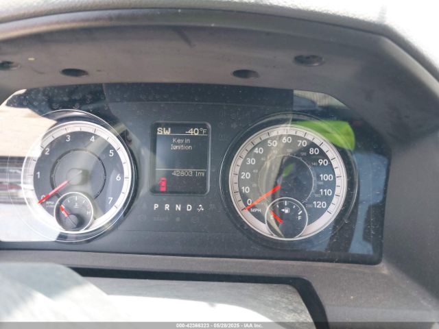 1C6RR6GG4HS682665 RAM 1500 Slt  4x2 6'4 Box