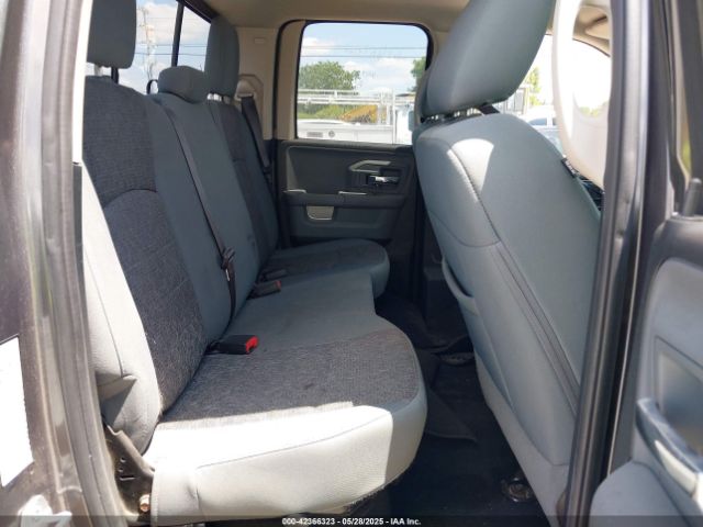 1C6RR6GG4HS682665 RAM 1500 Slt  4x2 6'4 Box