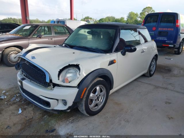 2011 MINI COOPER WMWSU3C5XBT095591 Photo 1
