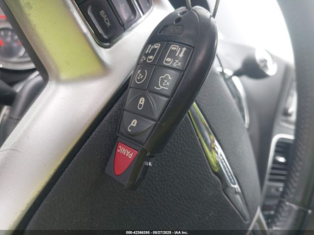 2C4RC1BG5ER304467 Chrysler Town & Country Touring