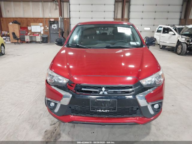 JA4AR3AUXJU007121 Mitsubishi Outlander Sport 2.0 Le