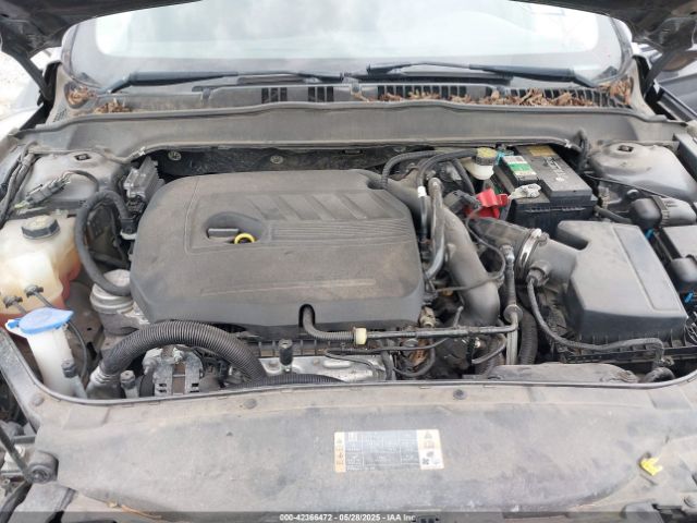 3FA6P0HD0GR327219 Ford FUSION SE