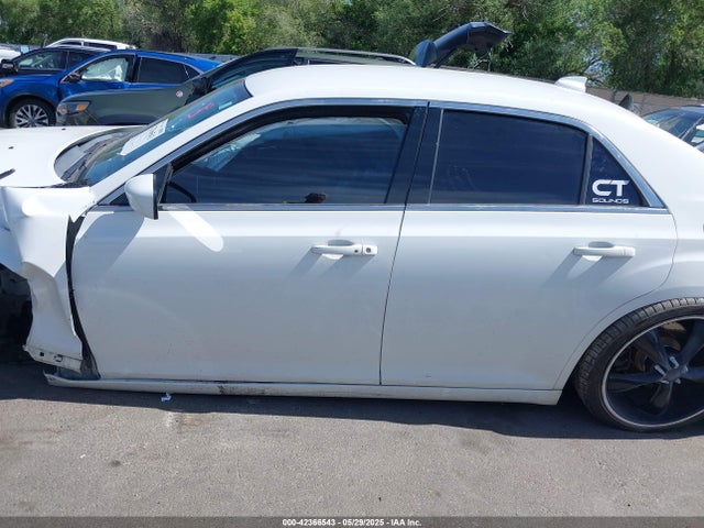 2C3CCAAG7FH837777 Chrysler 300
