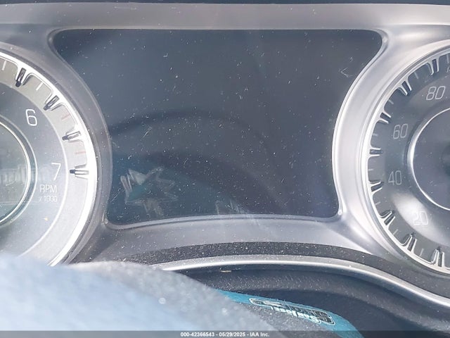 2C3CCAAG7FH837777 Chrysler 300