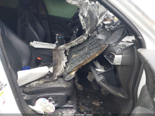 2020 JAGUAR F-PACE SADCJ2FX5LA643831 Photo 4