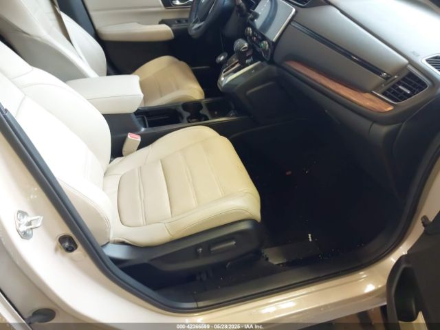 2018 HONDA CR-V 2HKRW2H8XJH686886 Photo 4