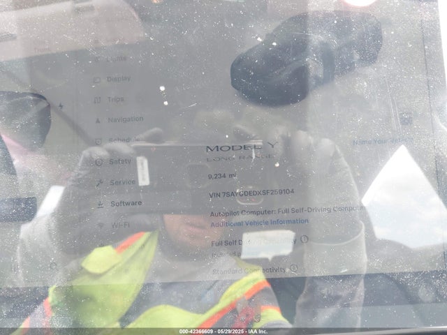 2025 TESLA MODEL Y 7SAYGDEDXSF259104 Photo 6