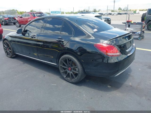 2020 MERCEDES-BENZ C 300 W1KWF8DB4LR581964 Photo 2