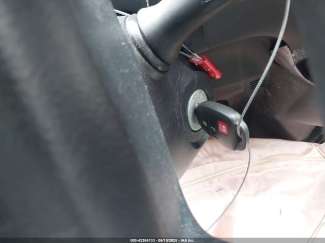 JTDKDTB30F1093692 Toyota 1nz-fxe+1lm