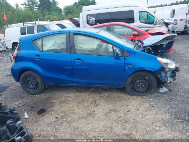 JTDKDTB30F1093692 Toyota 1nz-fxe+1lm