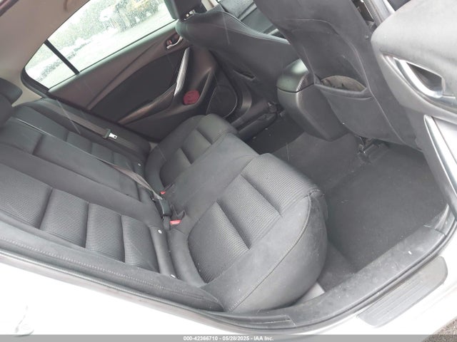 JM1GJ1U54G1413180 Mazda py