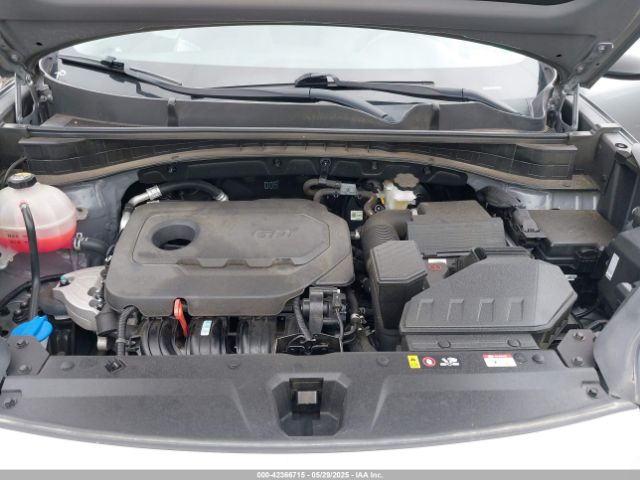 KNDPMCAC9N7017360 KIA Sportage Lx