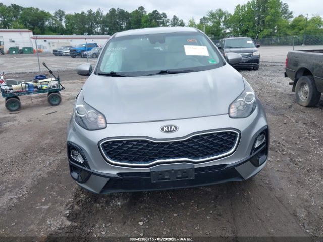 KNDPMCAC9N7017360 KIA Sportage Lx