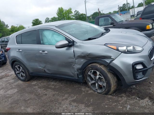 KNDPMCAC9N7017360 KIA Sportage Lx