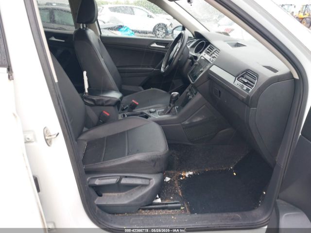 2020 VOLKSWAGEN TIGUAN 3VV2B7AX9LM163952 Photo 4