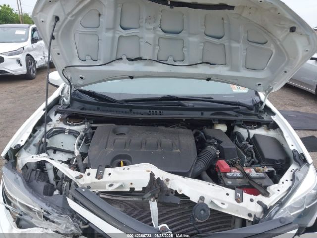 2T1BURHE8HC787010 Toyota COROLLA SE