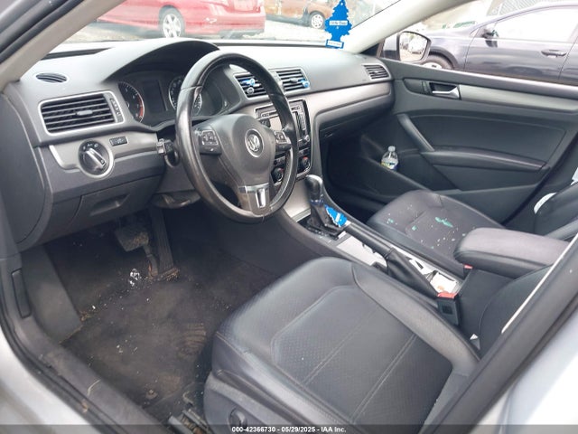 Volkswagen 2015 2015 1VWBT7A3XFC011108 Image 12