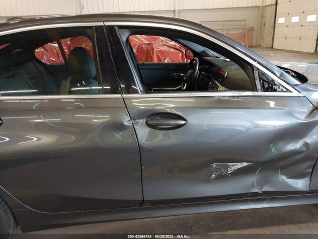 3MW5R7J09M8C00676 BMW 330I