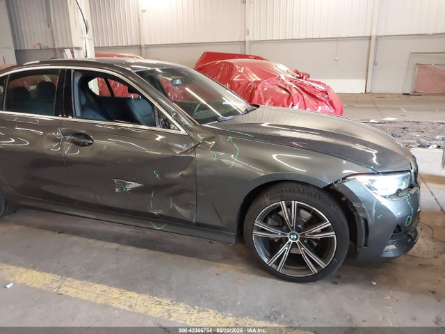 3MW5R7J09M8C00676 BMW 330I