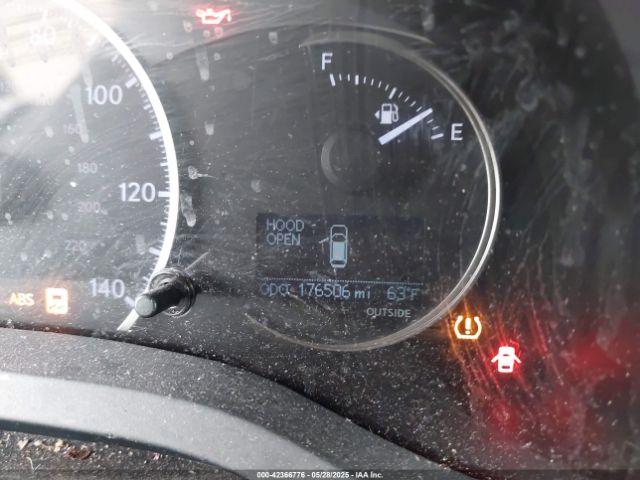 JTHKD5BH0F2236205 Lexus CT 200H
