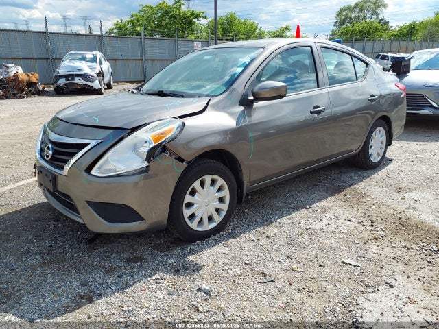 3N1CN7AP6GL864800 Nissan 2016