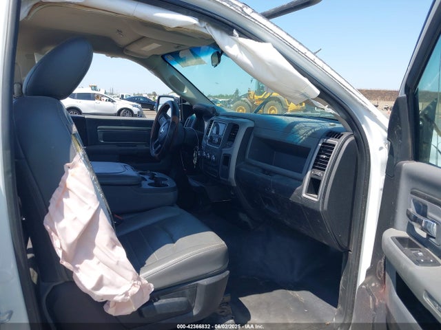 3C6JR6DG6HG521775 RAM 1500