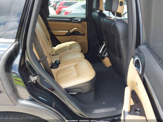 2016 PORSCHE CAYENNE WP1AA2A24GKA11755 Photo 7