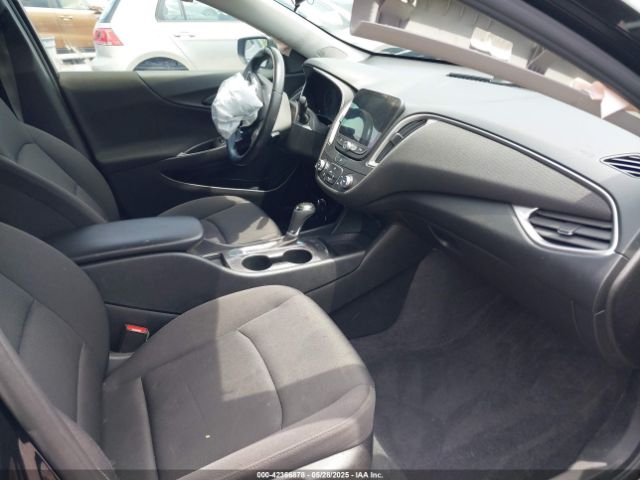2019 CHEVROLET MALIBU 1G1ZG5ST5KF198431 Photo 4