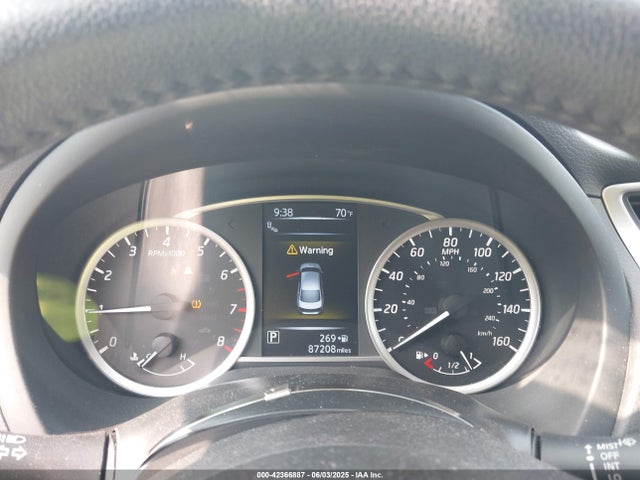 3N1AB7AP5HY376734 Nissan SENTRA SV