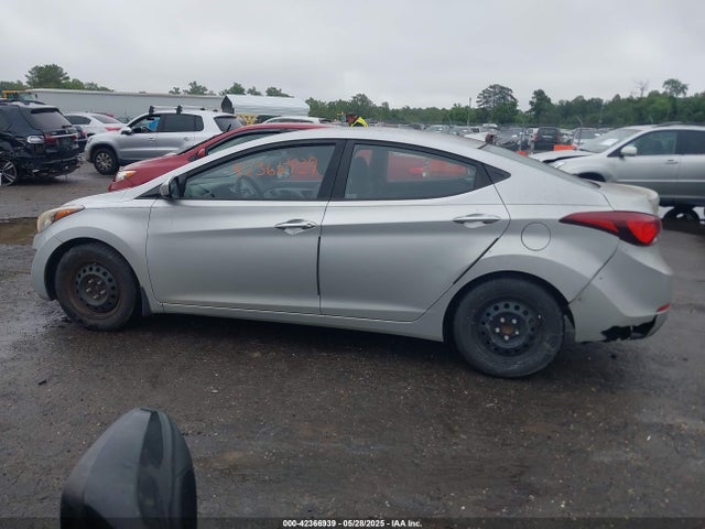 Hyundai ELANTRA SE 2016 5NPDH4AE3GH727965 Image 14