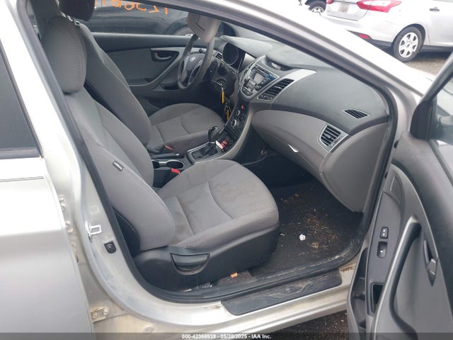 Hyundai ELANTRA SE 2016 5NPDH4AE3GH727965 Image 5