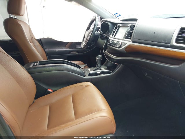 5TDDZRFH5KS714411 Toyota 2gr-fks