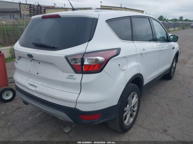 2017 FORD ESCAPE 1FMCU0GD5HUB22007 Photo 3