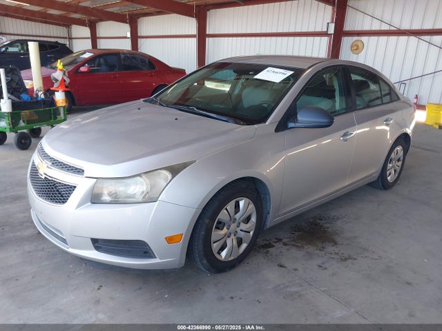 1G1PA5SG5E7148204 Chevrolet Cruze Ls Auto