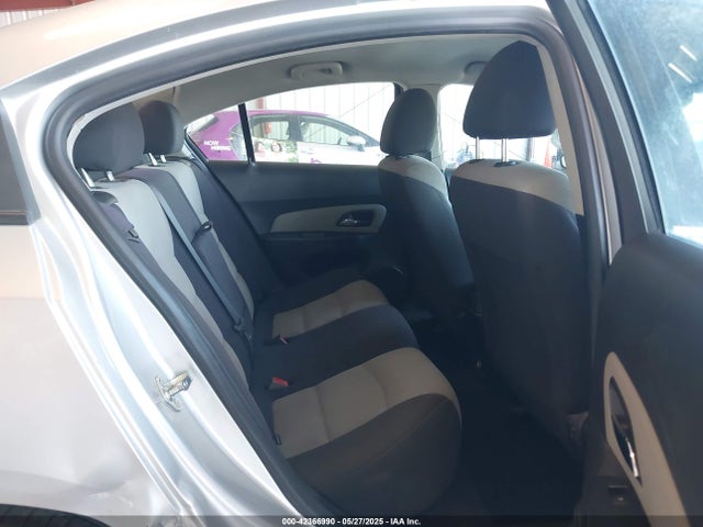 1G1PA5SG5E7148204 Chevrolet Cruze Ls Auto