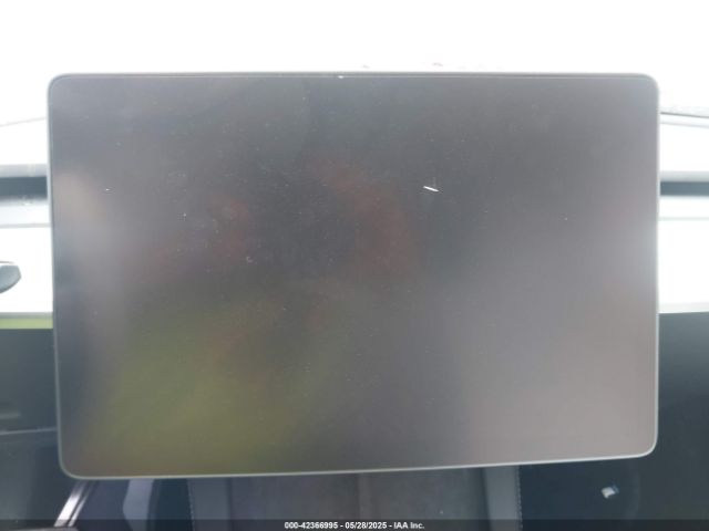 2024 TESLA MODEL Y 7SAYGDED9RA304010 Photo 6