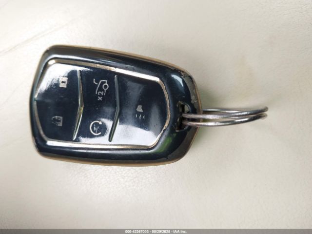 1GYKNBRS0HZ204583 Cadillac XT5 LUXURY