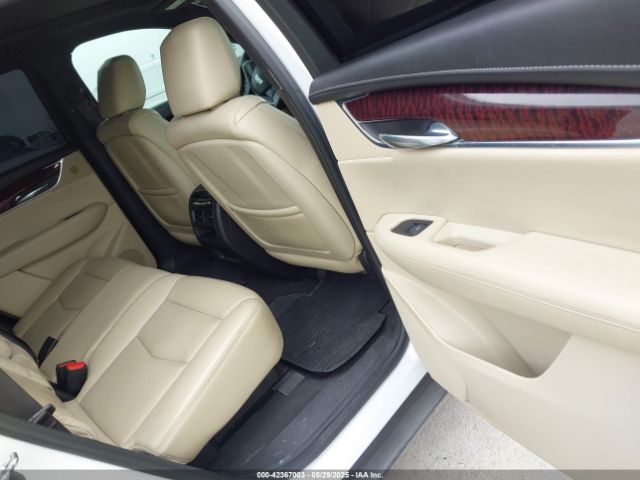 1GYKNBRS0HZ204583 Cadillac XT5 LUXURY