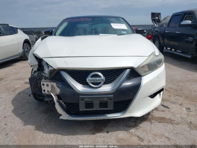 1N4AA6AP3GC447551 Nissan 2016