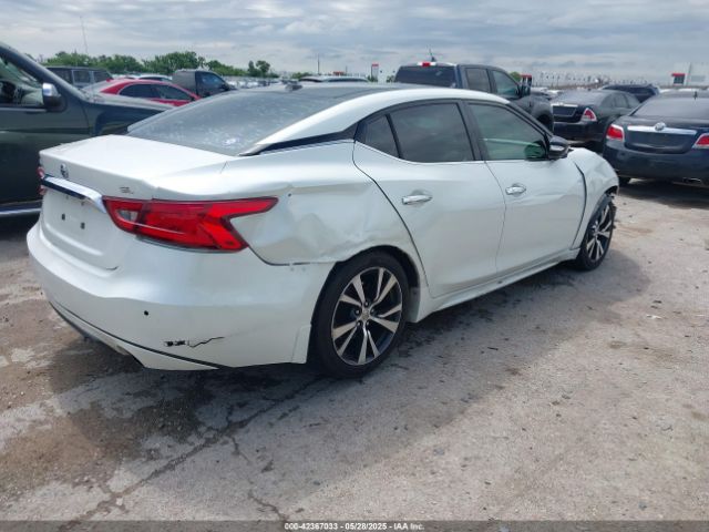 1N4AA6AP3GC447551 Nissan 2016