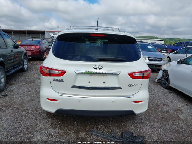 Infiniti 2015 2015 5N1AL0MM4FC529446 Image 16